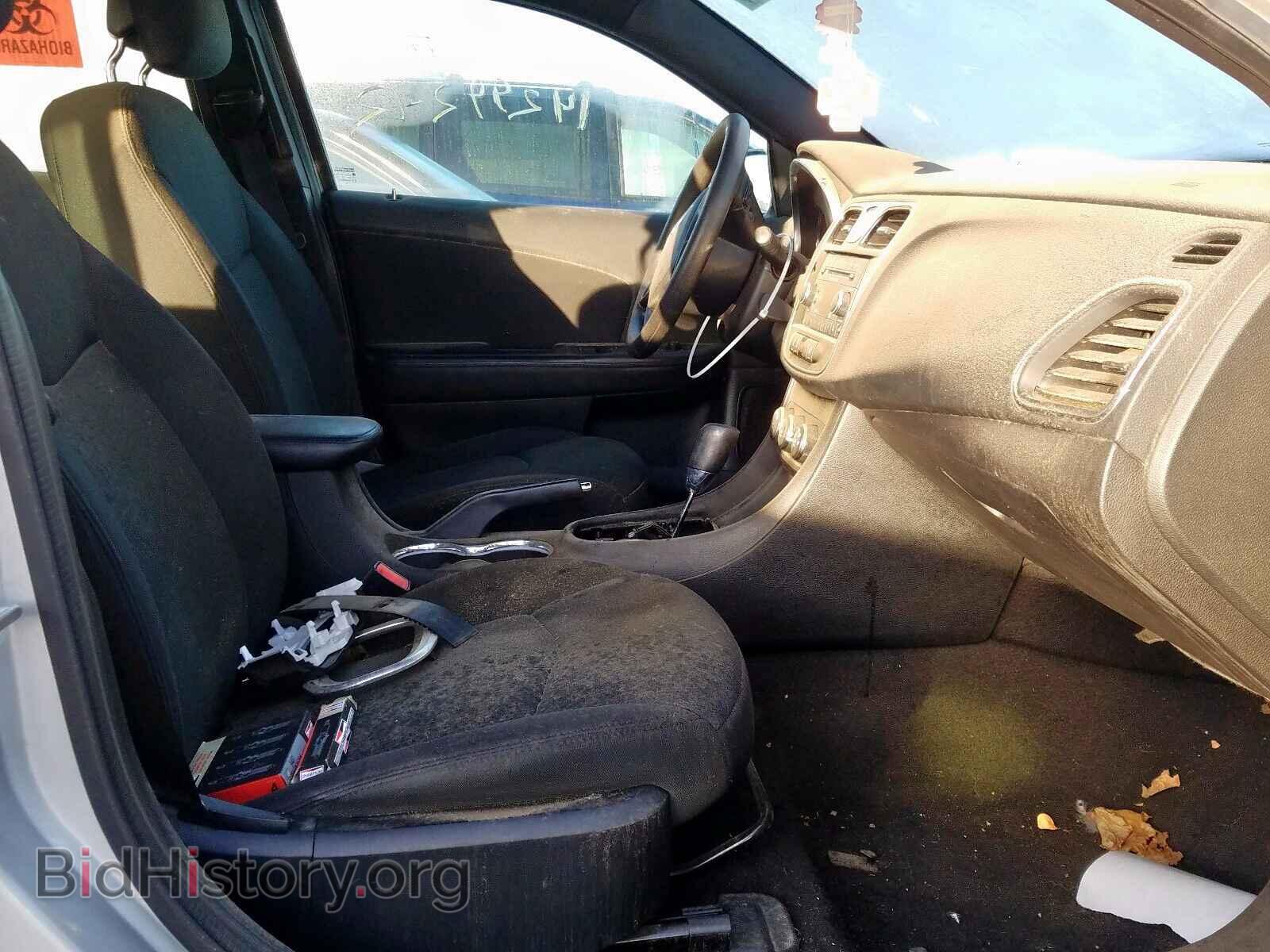 2012 CHRYSLER 200 - VIN: 1C3CCBAG2CN153860 - Фото 5