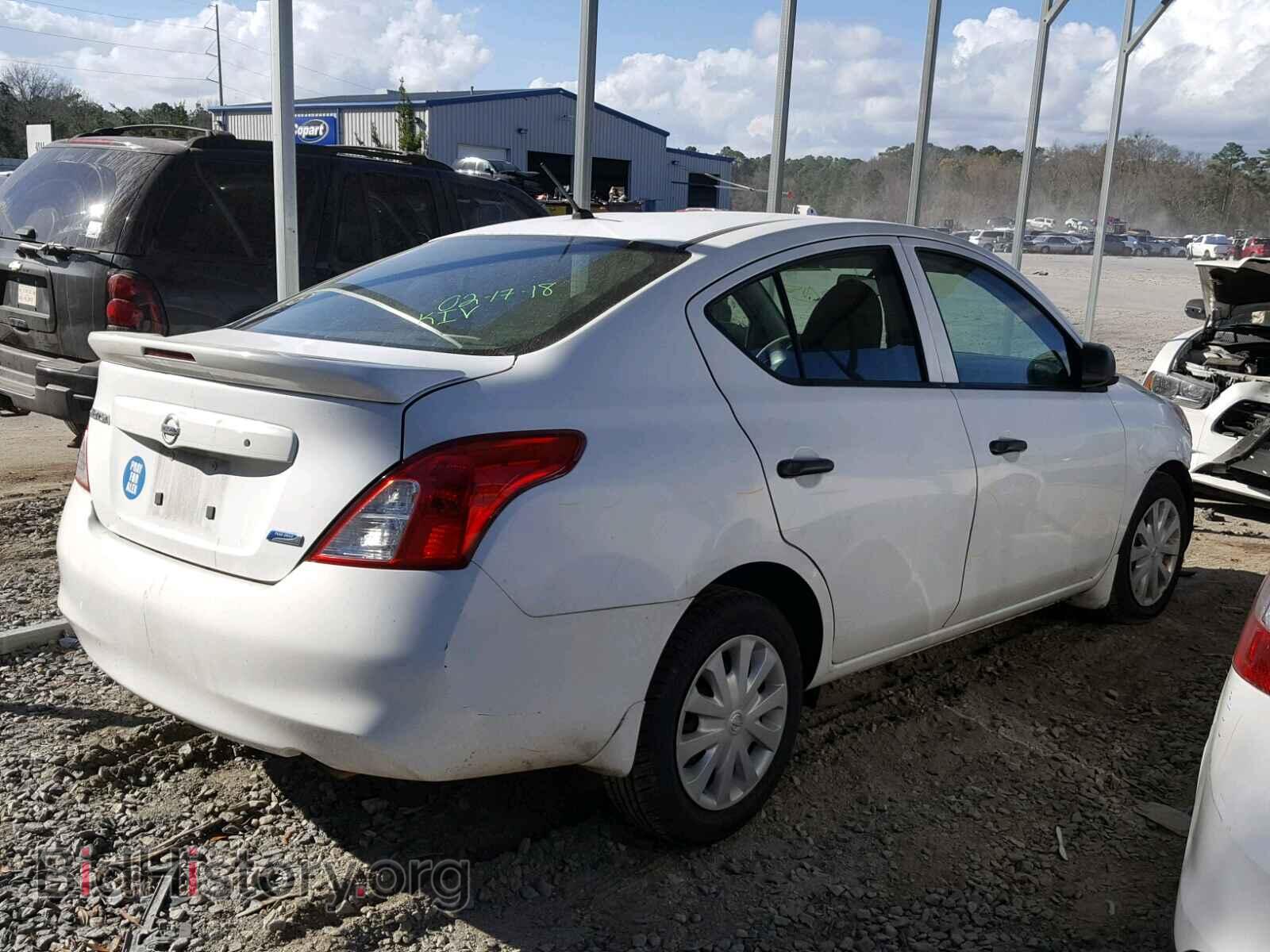 2014 NISSAN VERSA - VIN: 3N1CN7AP6EL856757 - Фото 4
