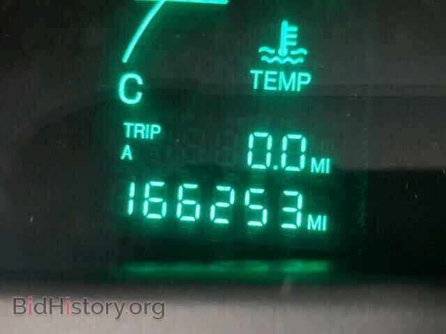 2004 CADILLAC DEVILLE - VIN: 1G6KD54Y14U114181 - Photo 8