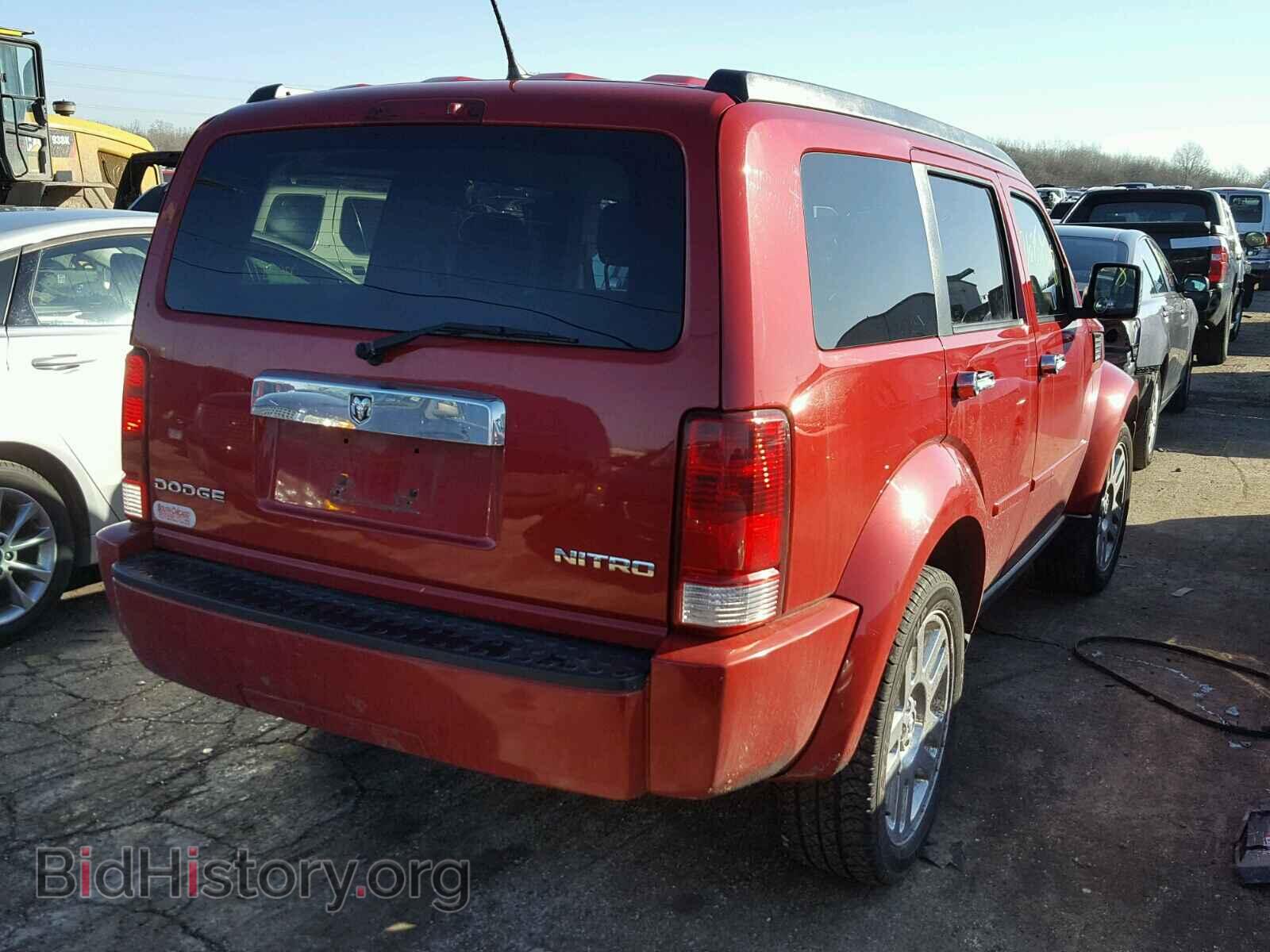 2011 DODGE NITRO - VIN: 1D4PT4GK0BW606972 - Photo 4