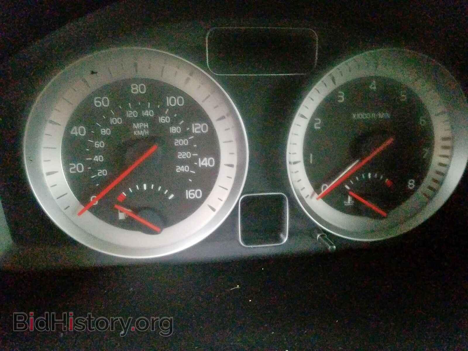 2011 VOLVO C70 - VIN: YV1672MC4BJ110272 - Фото 8