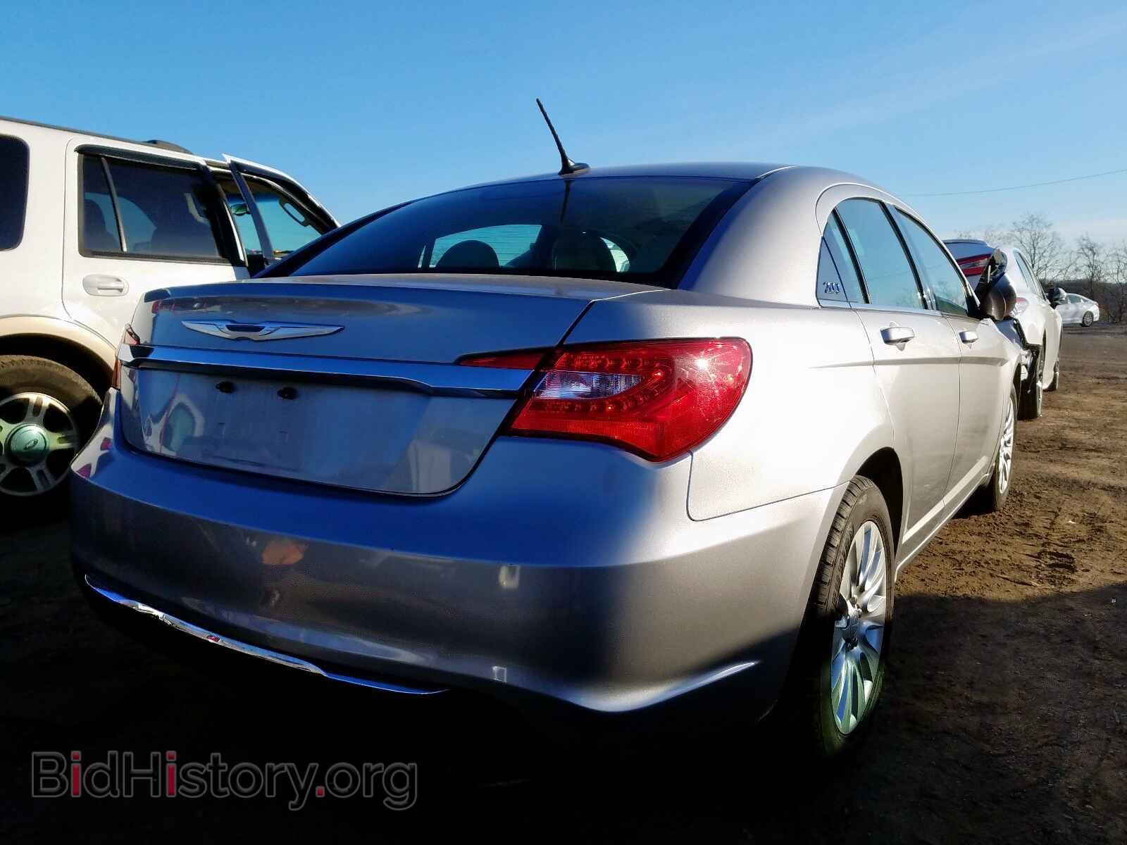 2013 CHRYSLER 200 - VIN: 1C3CCBAB0DN561733 - Фото 4