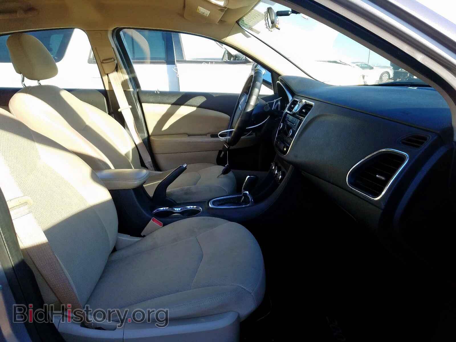 2013 CHRYSLER 200 - VIN: 1C3CCBAB0DN561733 - Фото 5