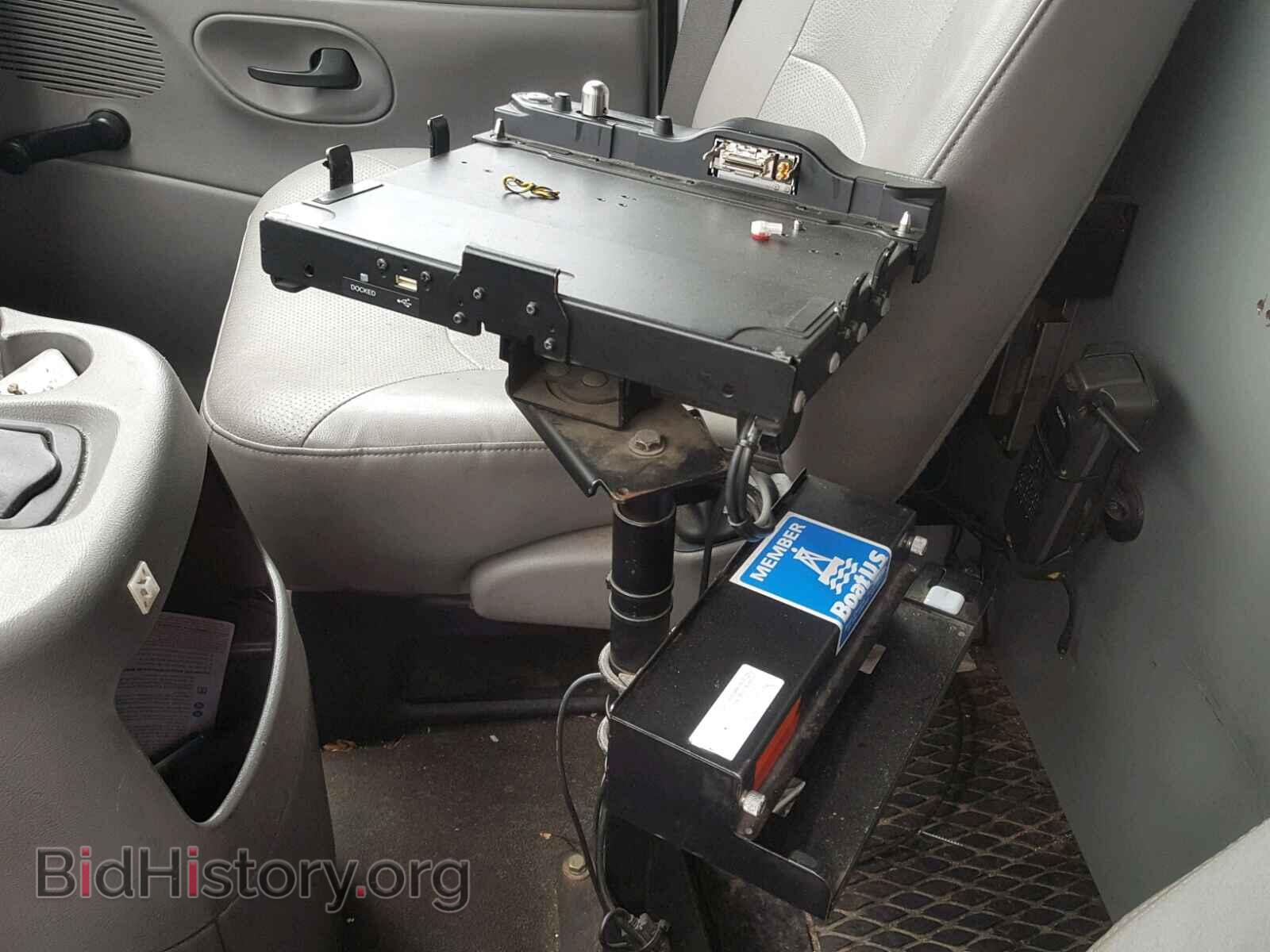 2000 FORD ECONOLINE - VIN: 1FTNE2426YHB50948 - Photo 9