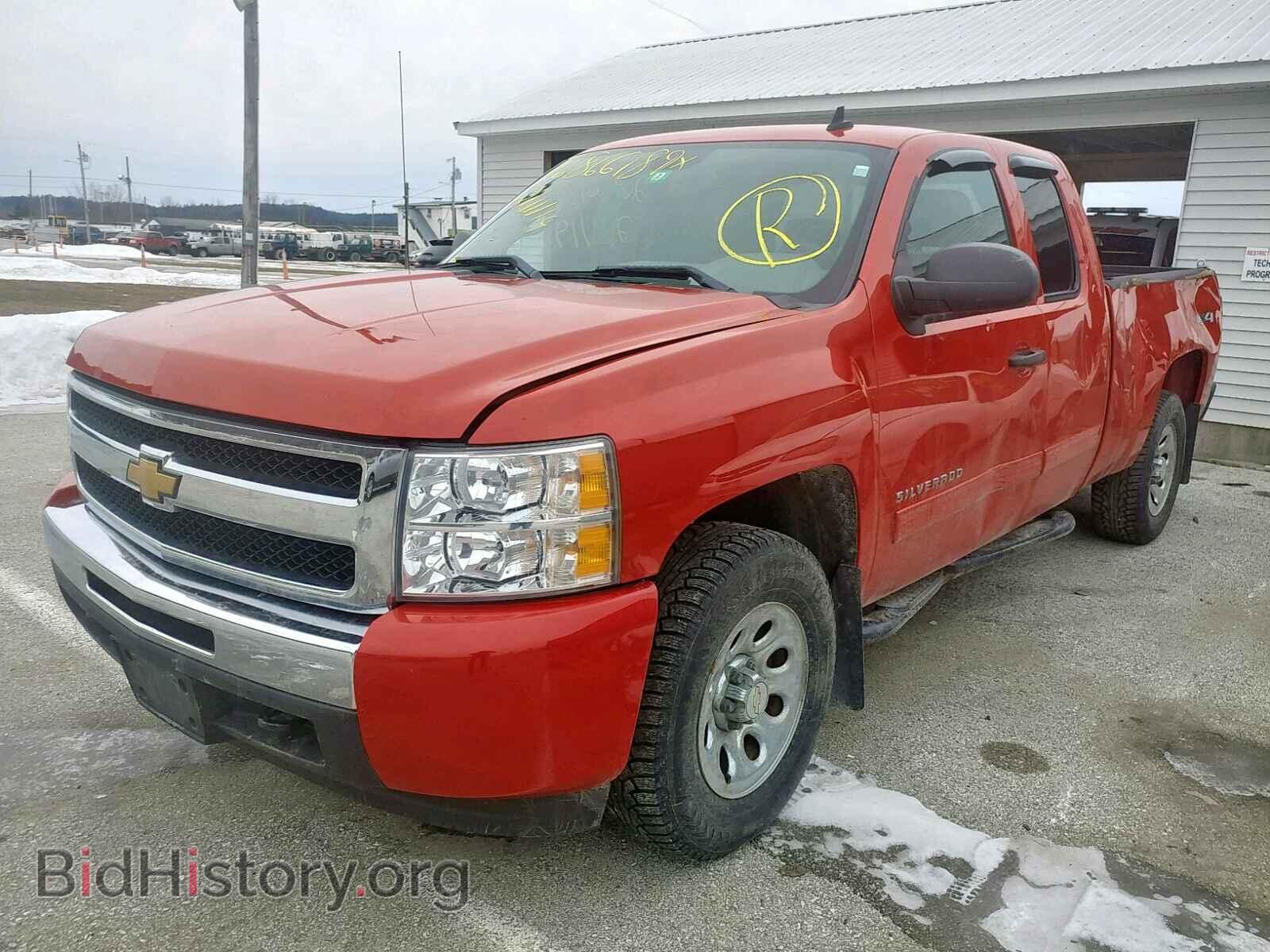 2011 CHEVROLET SILVERADO - VIN: 1GCRKREA0BZ286633 - Фото 2