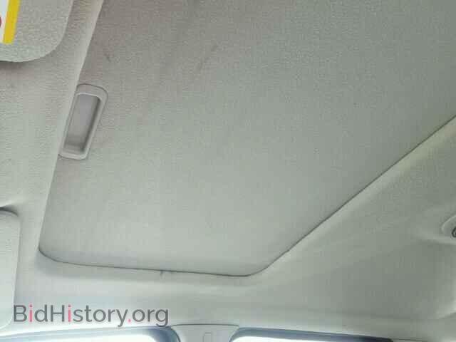 2004 SATURN VUE - VIN: 5GZCZ23D74S847331 - Фото 9