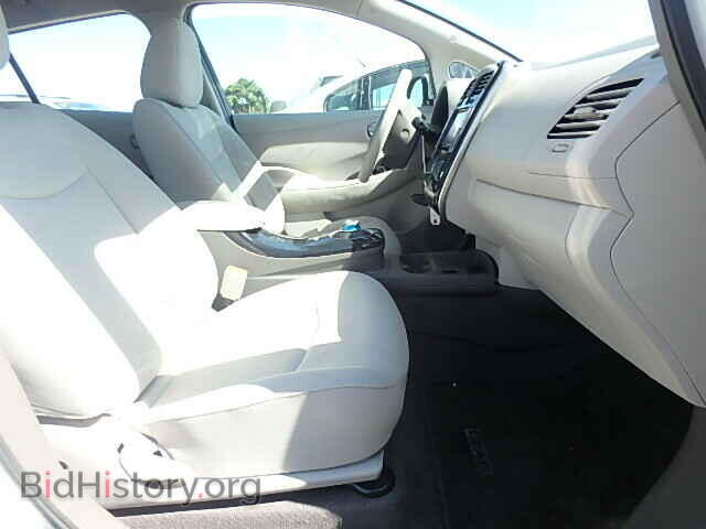 2011 NISSAN LEAF - VIN: JN1AZ0CP4BT004561 - Фото 5