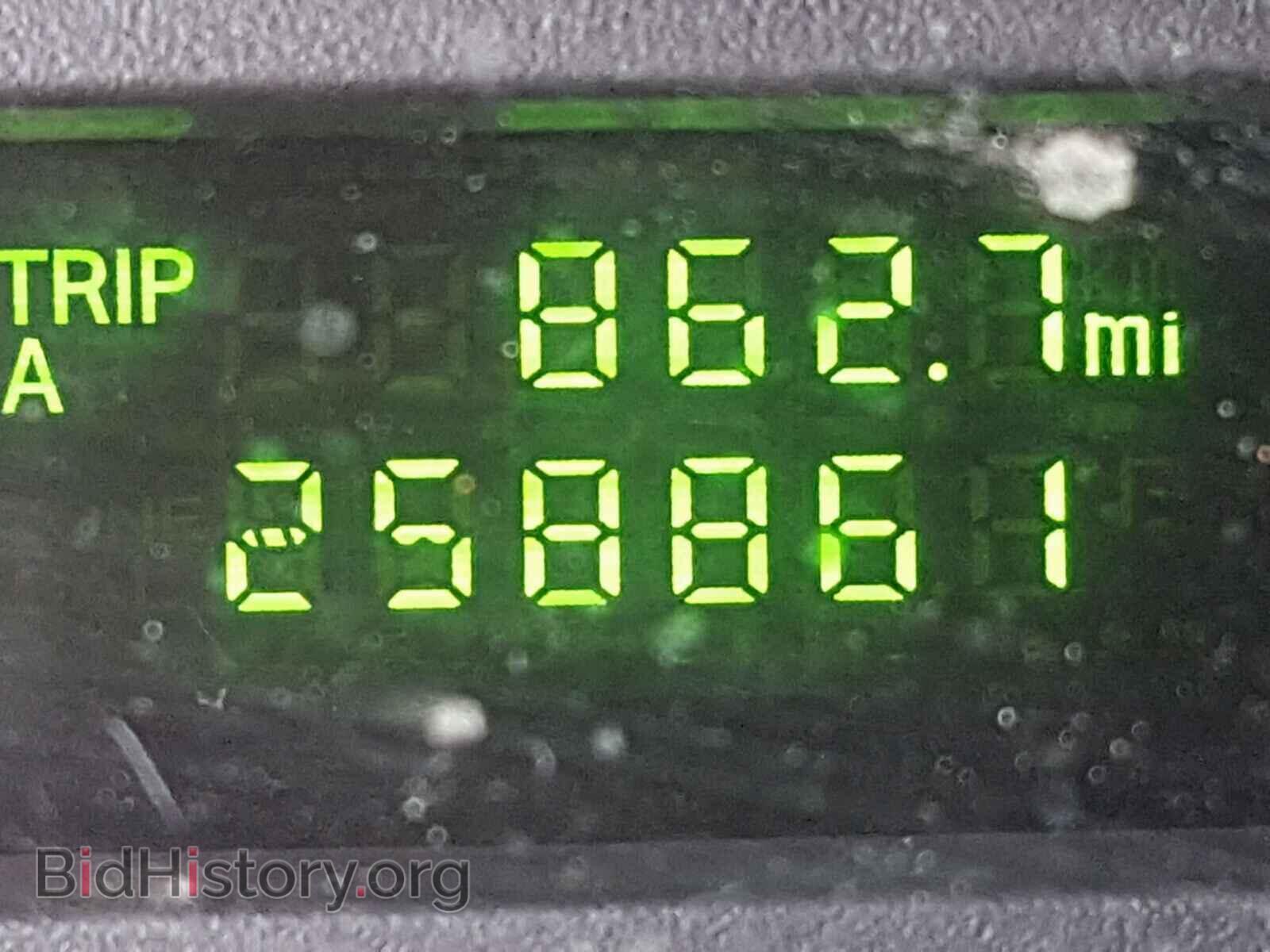 2011 FORD ECONOLINE - VIN: 1FTNE1EW3BDA06008 - Photo 8