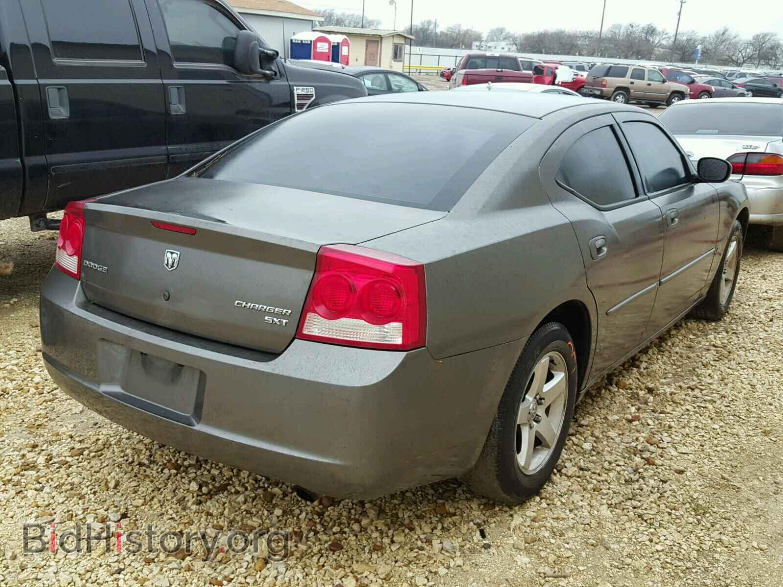 2010 DODGE CHARGER - VIN: 2B3CA3CV2AH253516 - Фото 4