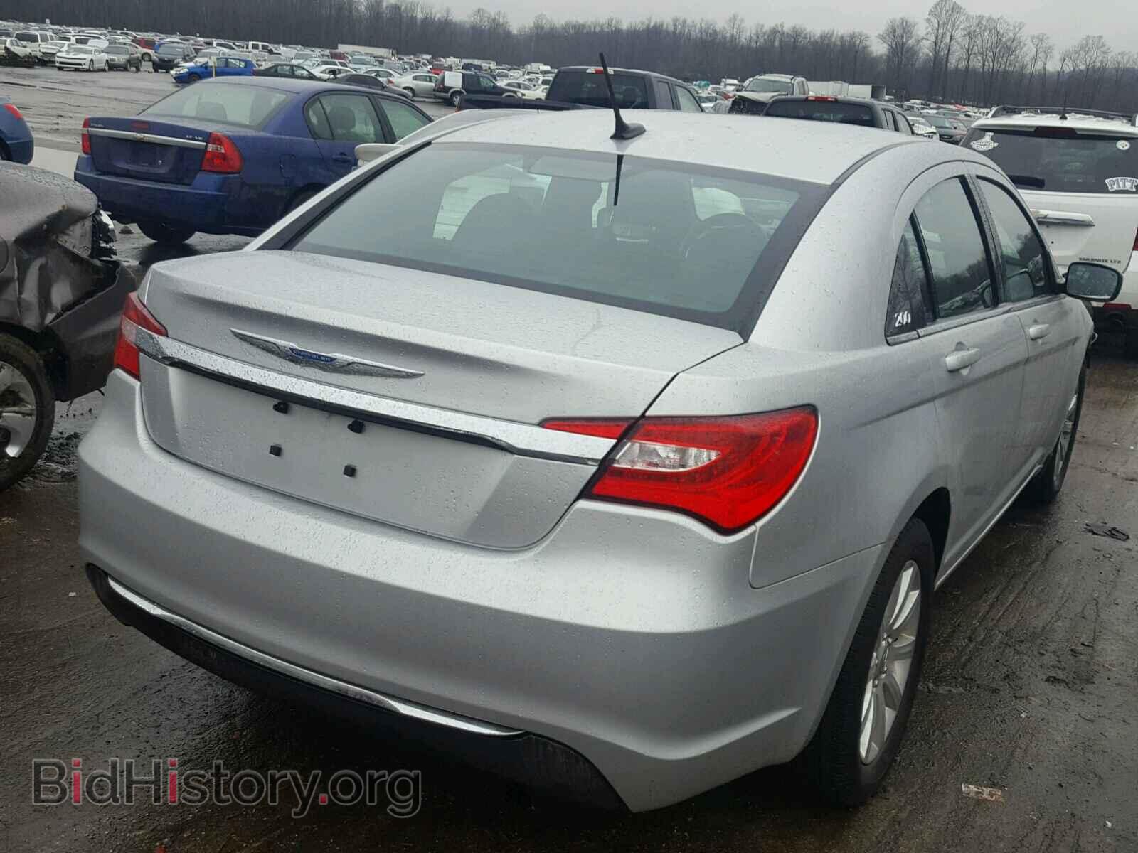 2012 CHRYSLER 200 - VIN: 1C3CCBBB2CN298657 - Фото 4