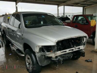 2005 Dodge RAM 1500 RAM 1500 S, серебристый — VIN 1D7HU18N05S197136, Copart