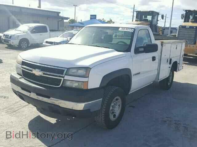 2006 CHEVROLET SILVERADO - VIN: 1GCHC24U16E235828 - Фото 2