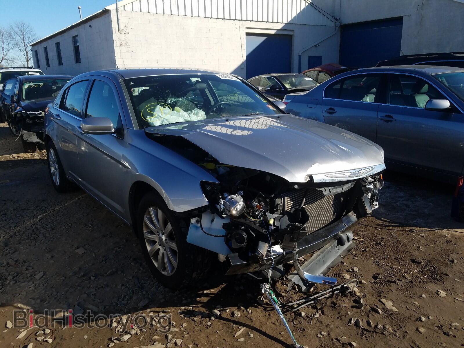 Фотография 1C3CCBBG7DN569967 - CHRYSLER 200 2013