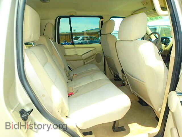 2006 FORD EXPLORER - VIN: 1FMEU63E66UA12817 - Photo 6