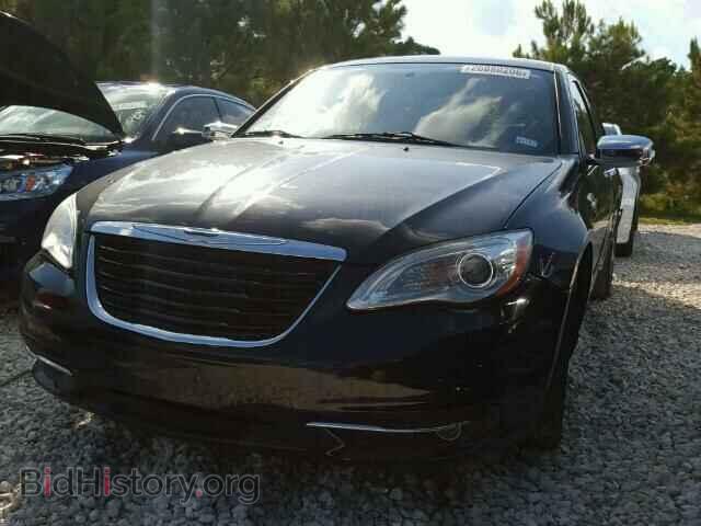 2011 CHRYSLER 200 - VIN: 1C3BC2FG5BN548215 - Фото 2