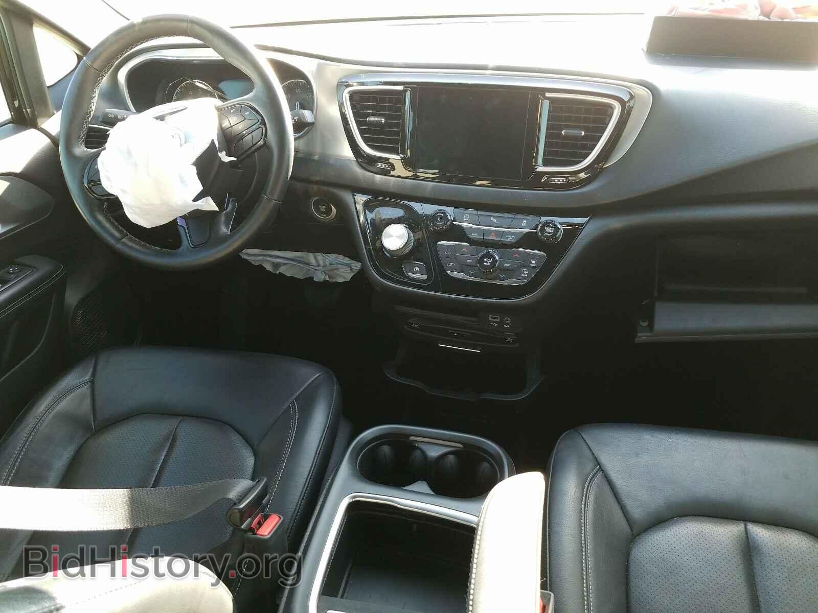 2019 CHRYSLER PACIFICA T - VIN: 2C4RC1EG1KR506780 - Photo 9