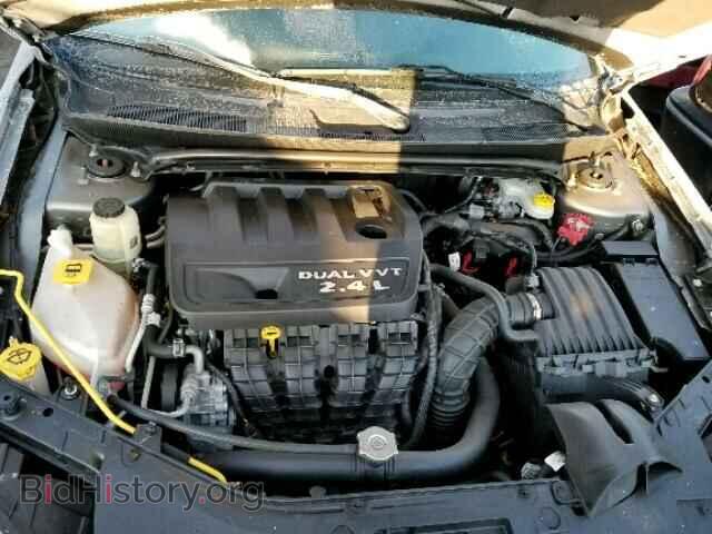 2011 CHRYSLER 200 - VIN: 1C3BC1FB3BN614646 - Фото 7