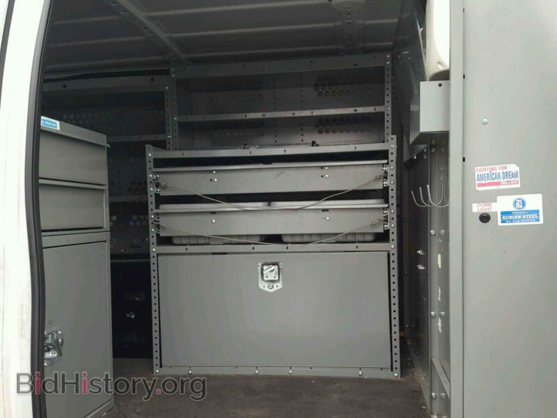 2010 Ford ECONOLINE (VIN 1FTNE2ELXADA09935) — photo 6 of 10