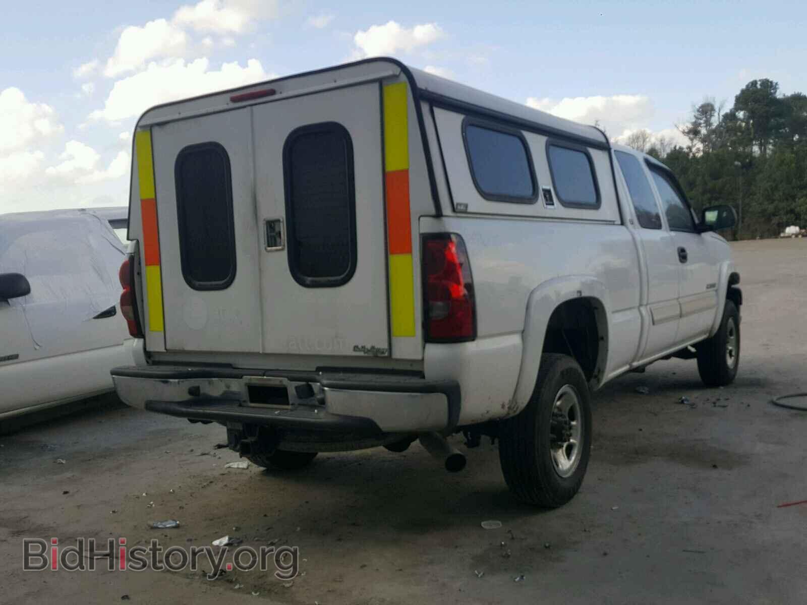 2005 CHEVROLET SILVERADO - VIN: 1GCHK29U75E322580 - Фото 4