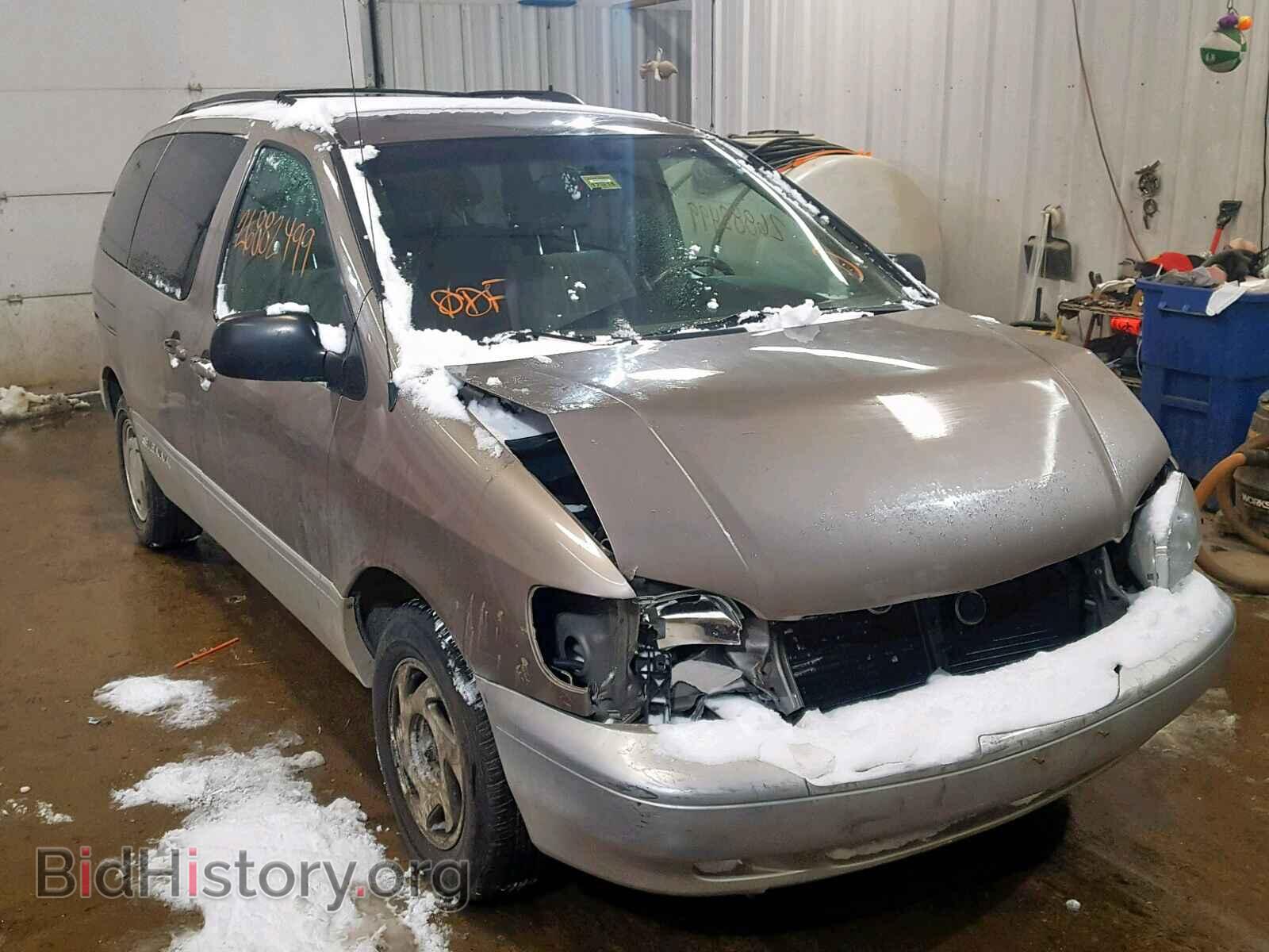 Фотография  - TOYOTA SIENNA LE 1999