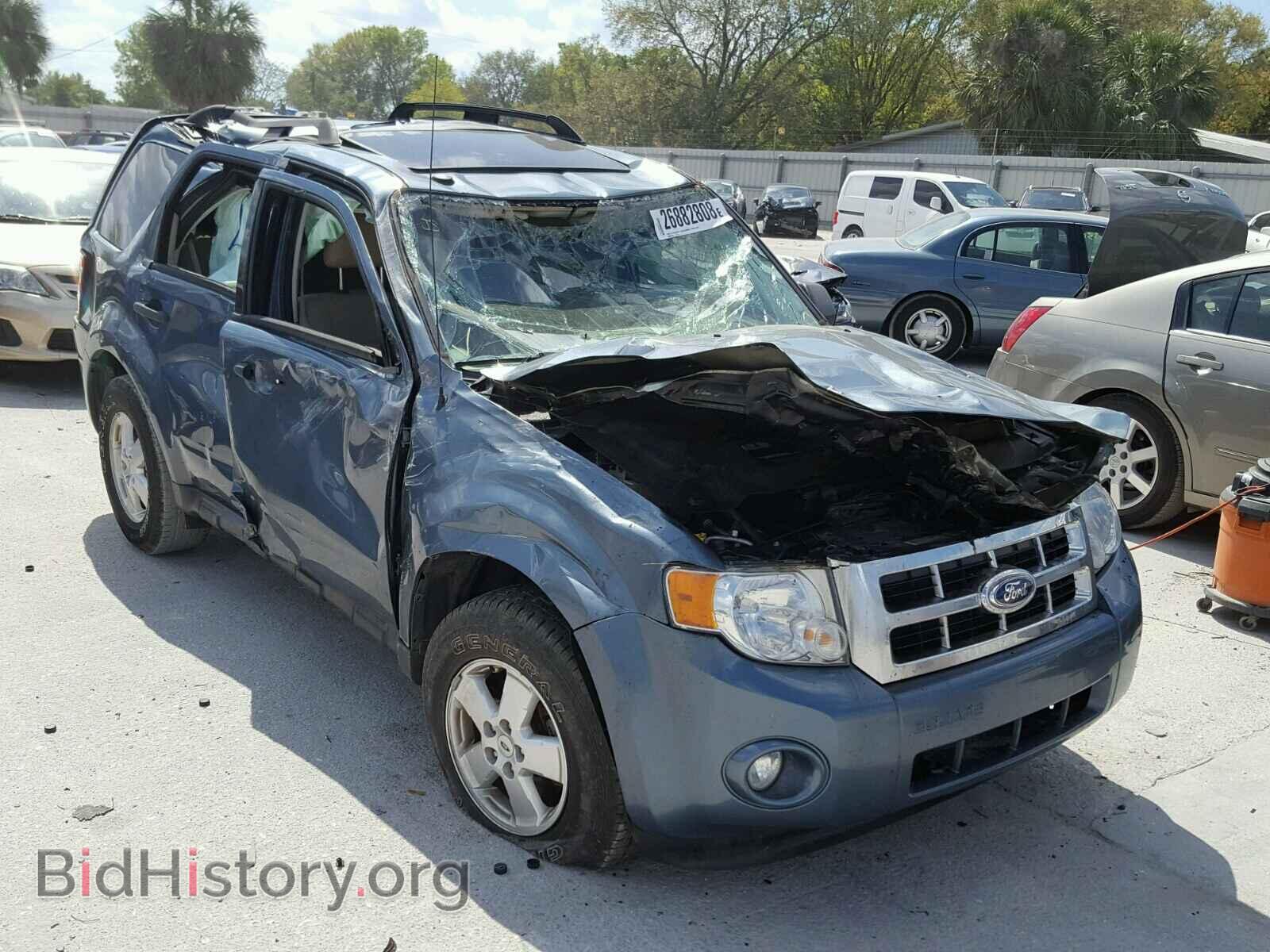 Photo 1FMCU0DG7BKA69845 - FORD ESCAPE 2011