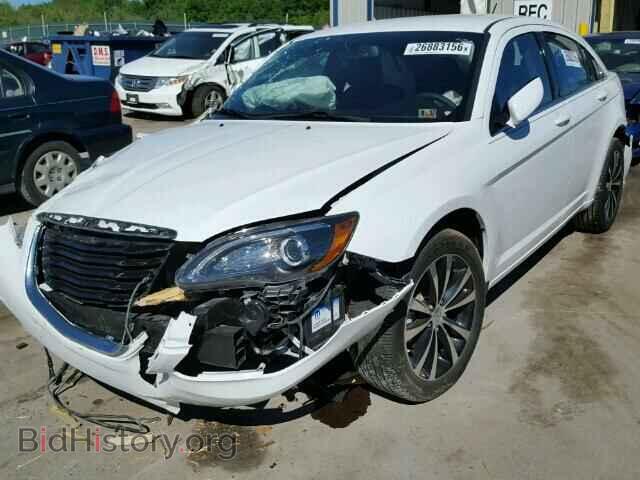 2013 CHRYSLER 200 - VIN: 1C3CCBBG6DN720202 - Фото 2