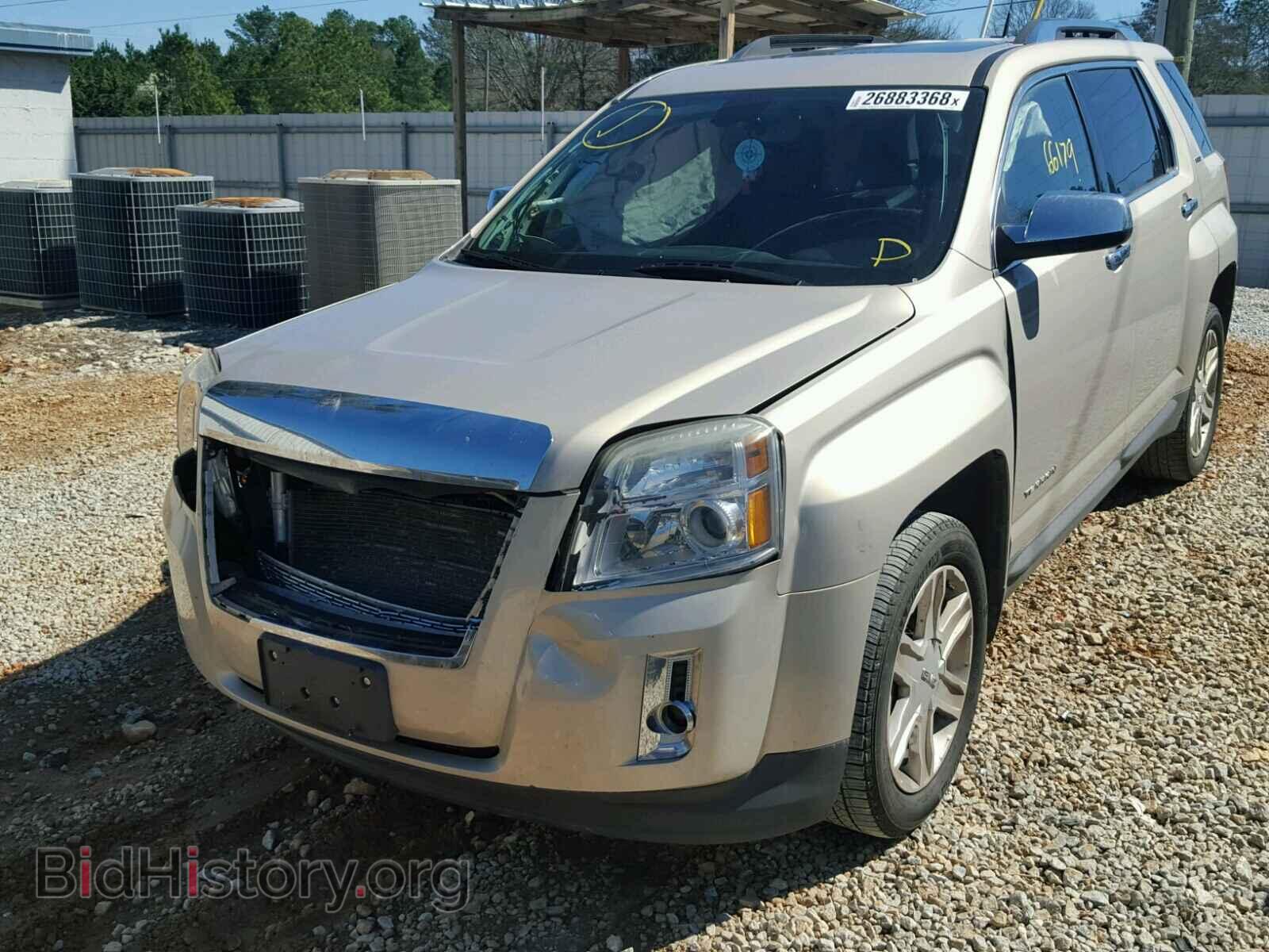 2011 GMC TERRAIN - VIN: 2CTFLXE53B6378102 - Photo 2