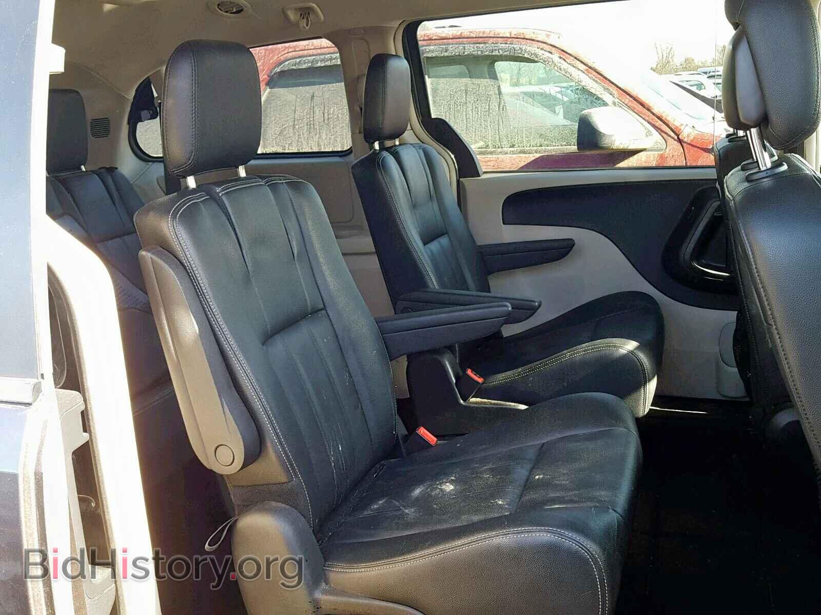 2016 CHRYSLER TOWN & COU - VIN: 2C4RC1BG4GR280990 - Фото 6