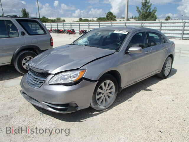 2013 CHRYSLER 200 - VIN: 1C3CCBBG3DN607954 - Фото 2