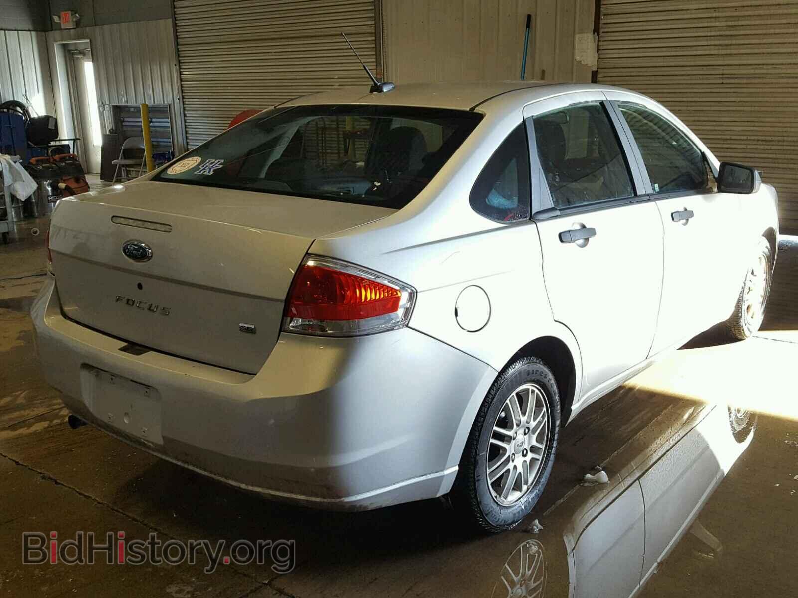 2009 FORD FOCUS - VIN: 1FAHP35N99W166702 - Фото 4