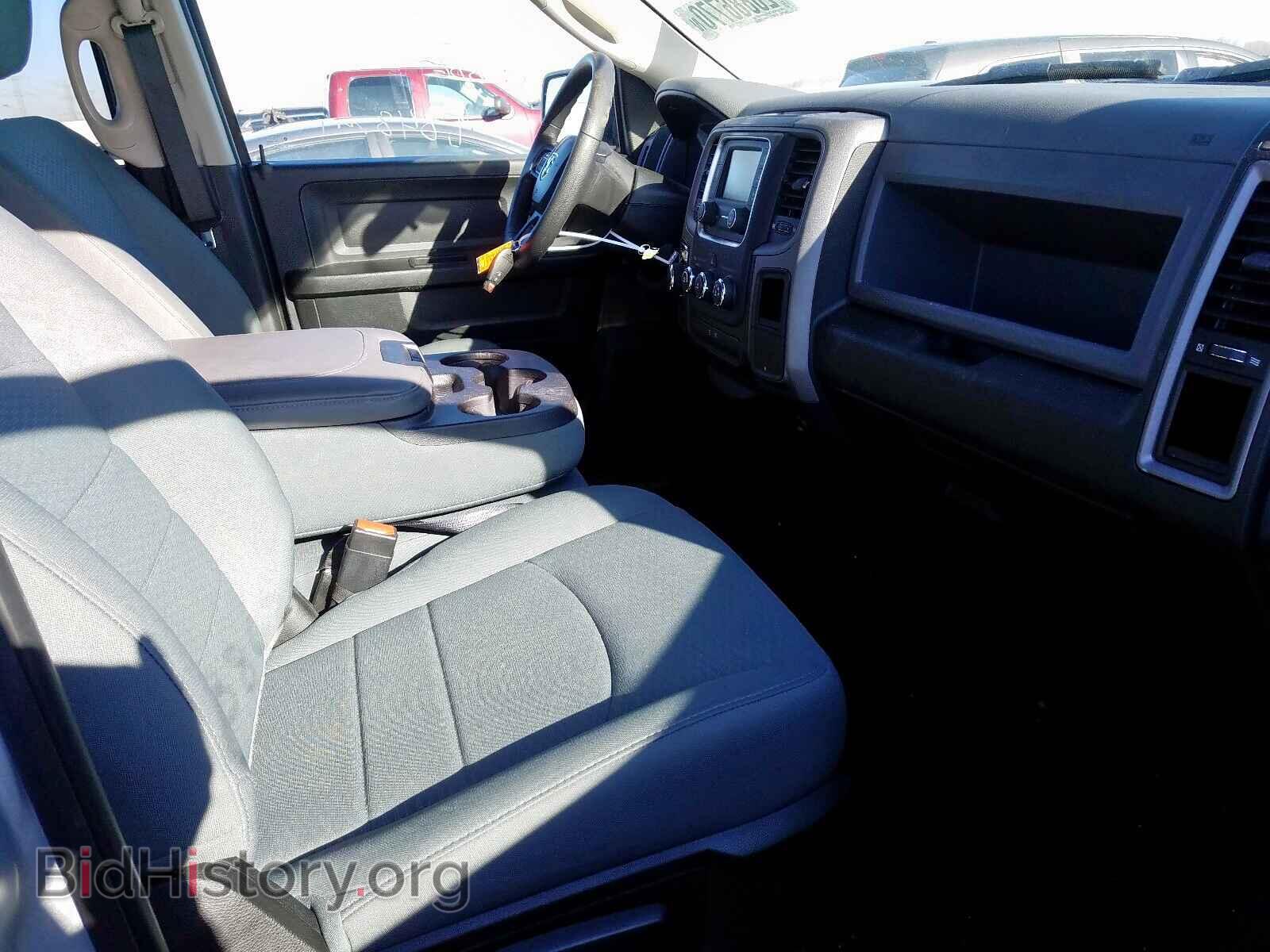 2018 RAM 1500 ST - VIN: 1C6RR7FG5JS328442 - Фото 5
