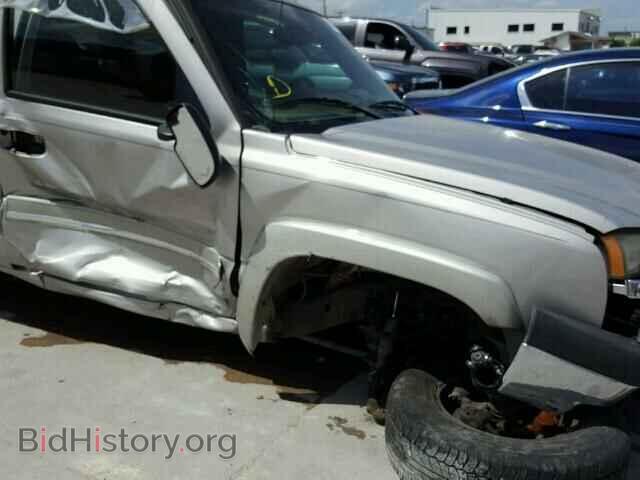 2005 CHEVROLET SILVERADO - VIN: 2GCEK13TX51213982 - Photo 9