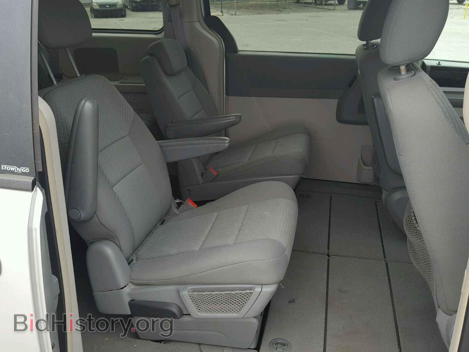 2010 DODGE CARAVAN - VIN: 2D4RN5D14AR190663 - Фото 6