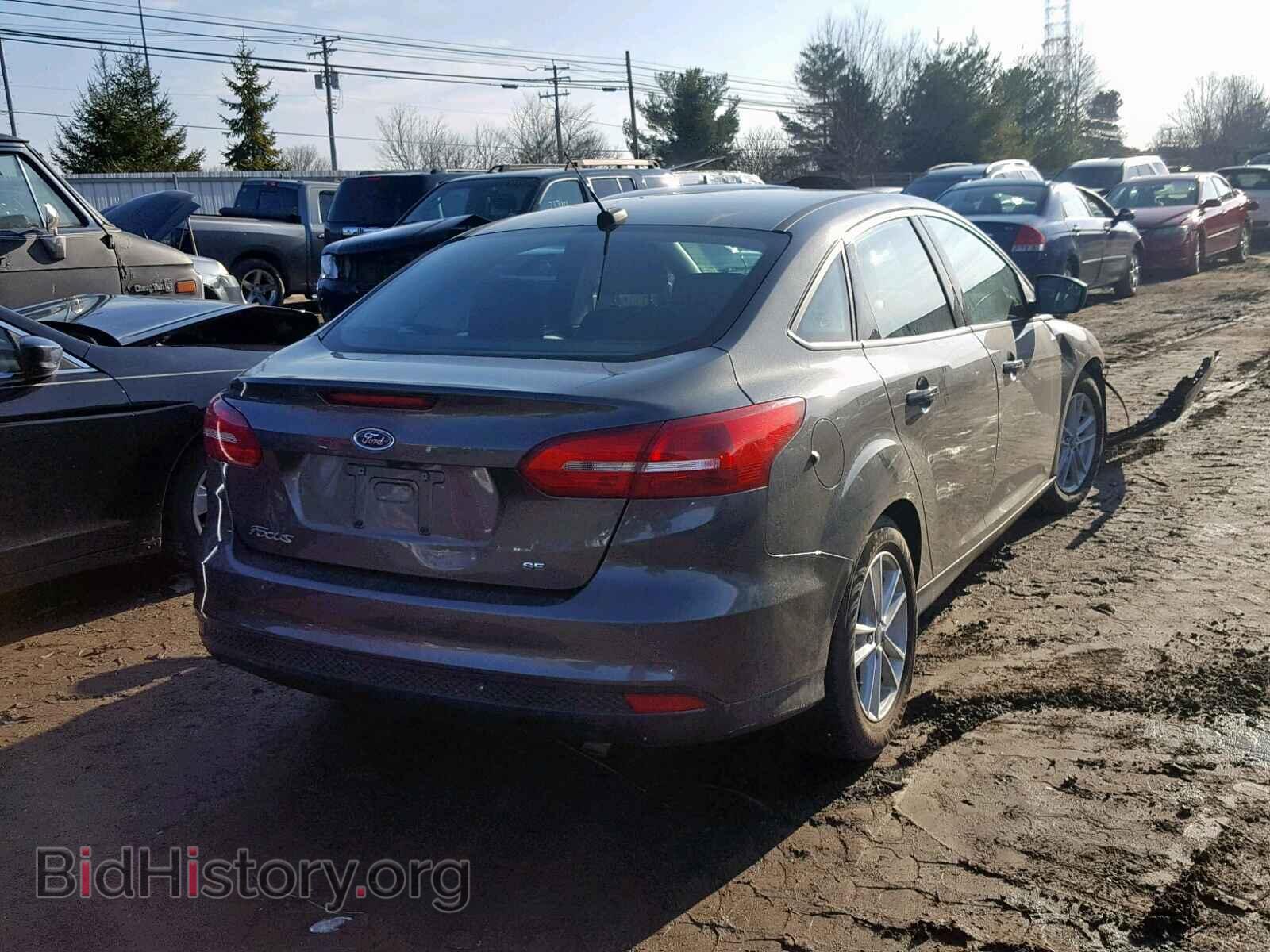 2018 FORD FOCUS SE - VIN: 1FADP3F24JL272743 - Фото 4