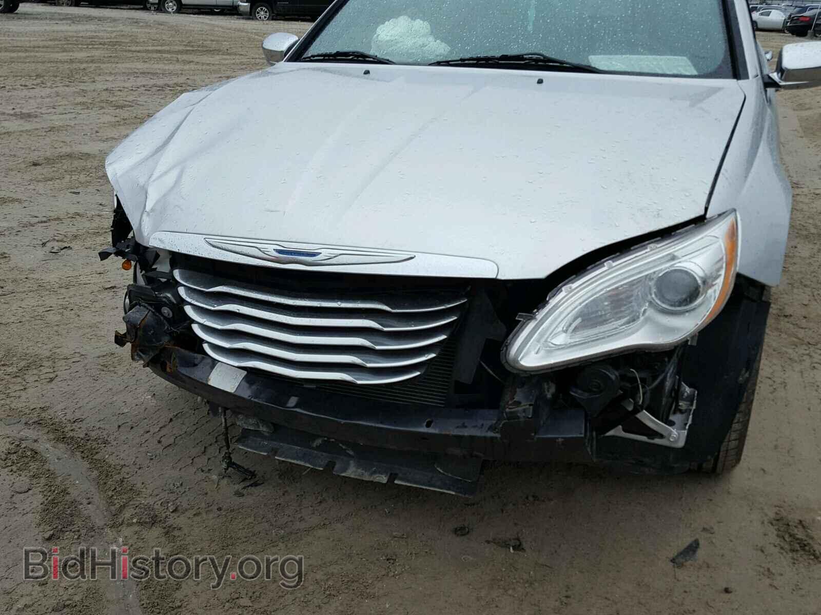 2012 CHRYSLER 200 - VIN: 1C3CCBAB0CN248552 - Фото 9