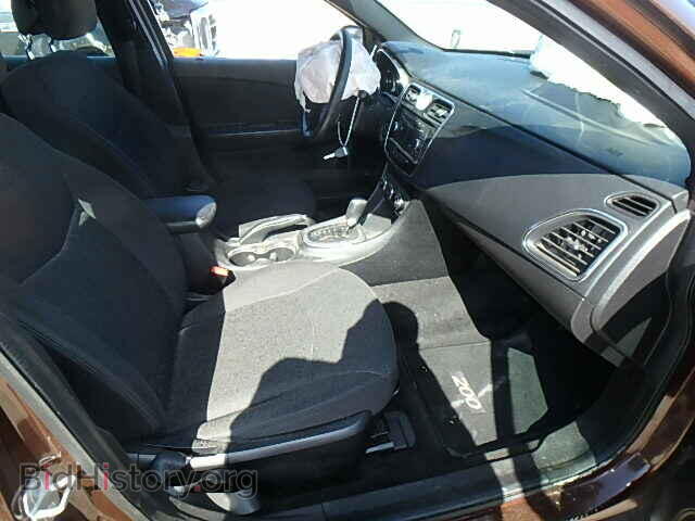 2012 CHRYSLER 200 - VIN: 1C3CCBAB6CN330642 - Фото 5