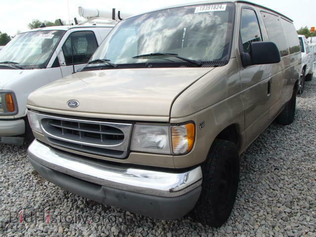 2000 FORD ECONOLINE - VIN: 1FTRE14W4YHC05931 - Photo 2