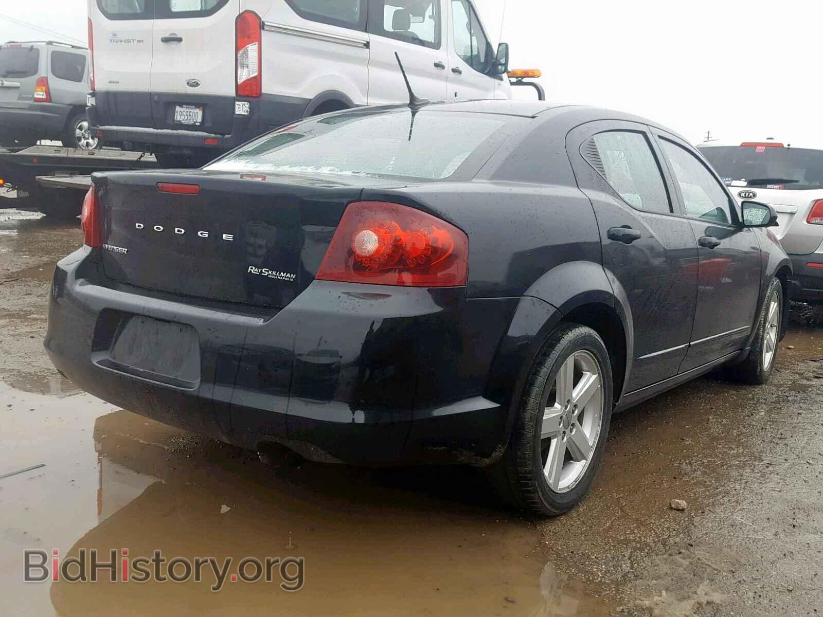 2011 DODGE AVENGER - VIN: 1B3BD1FB7BN556938 - Фото 4