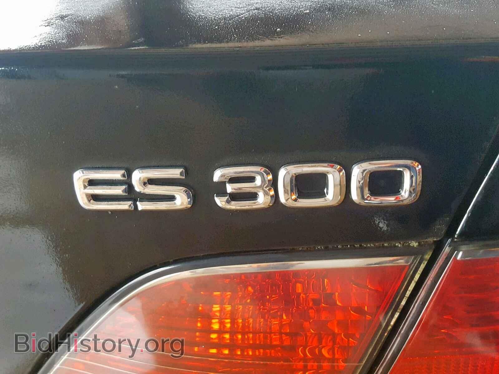 2002 LEXUS ES300 - VIN: JTHBF30G620055818 - Фото 9