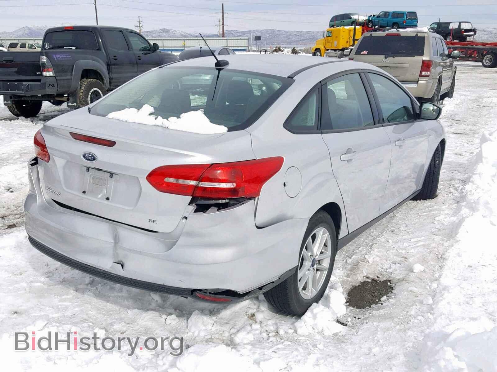 2017 FORD FOCUS SE - VIN: 1FADP3F28HL285683 - Фото 4