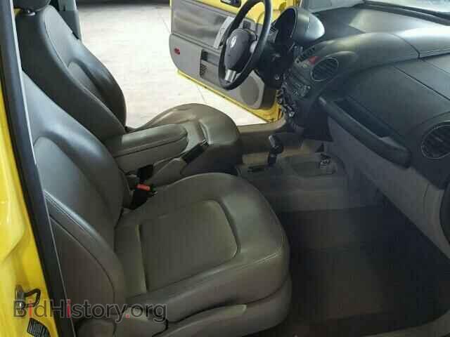 2006 VOLKSWAGEN BEETLE - VIN: 3VWPR31C86M420655 - Фото 5