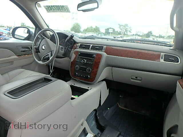 2010 CHEVROLET AVALANCHE - VIN: 3GNVKFE00AG127234 - Фото 9