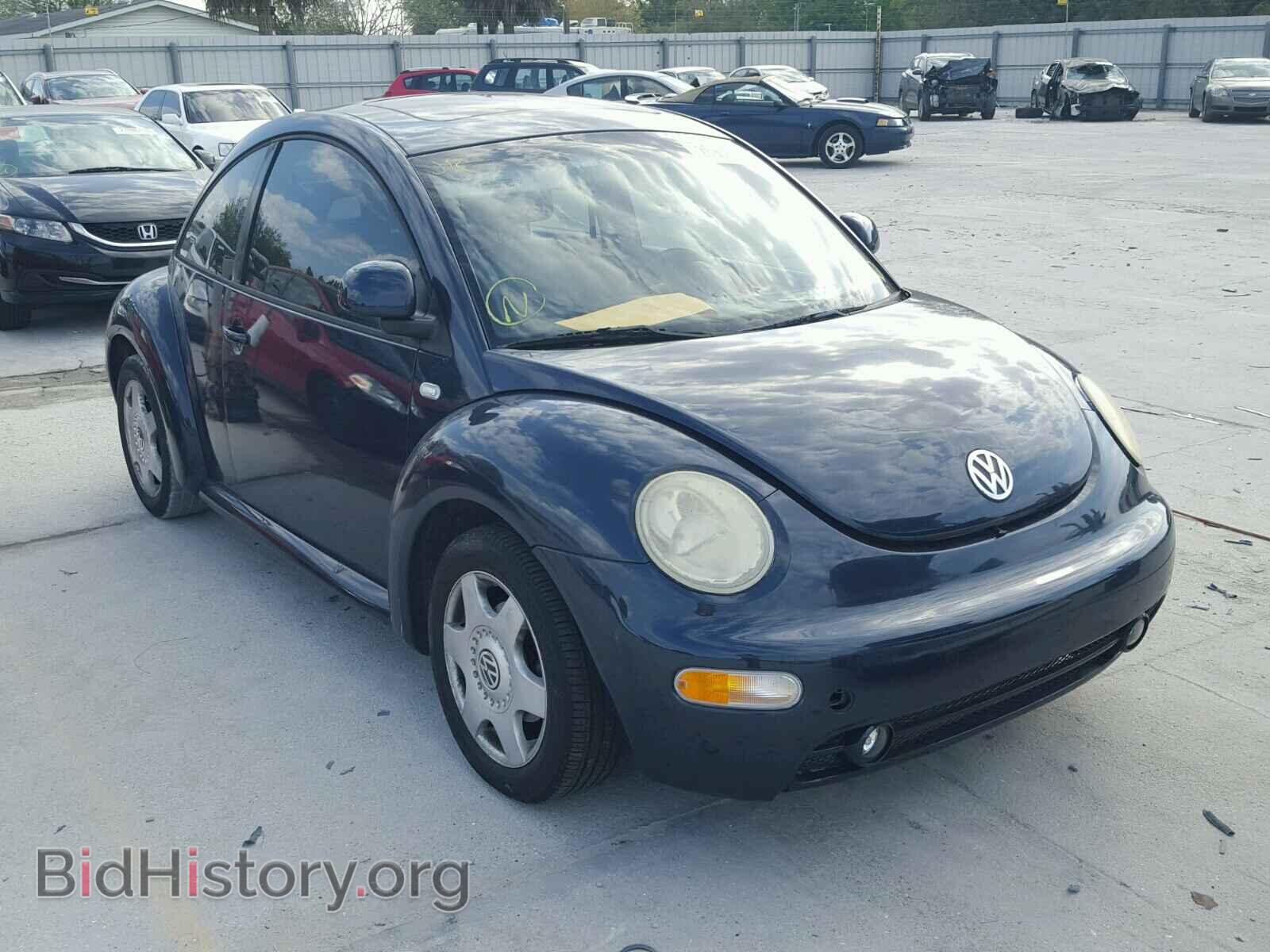 Photo 3VWCA21C7YM493339 - VOLKSWAGEN BEETLE 2000