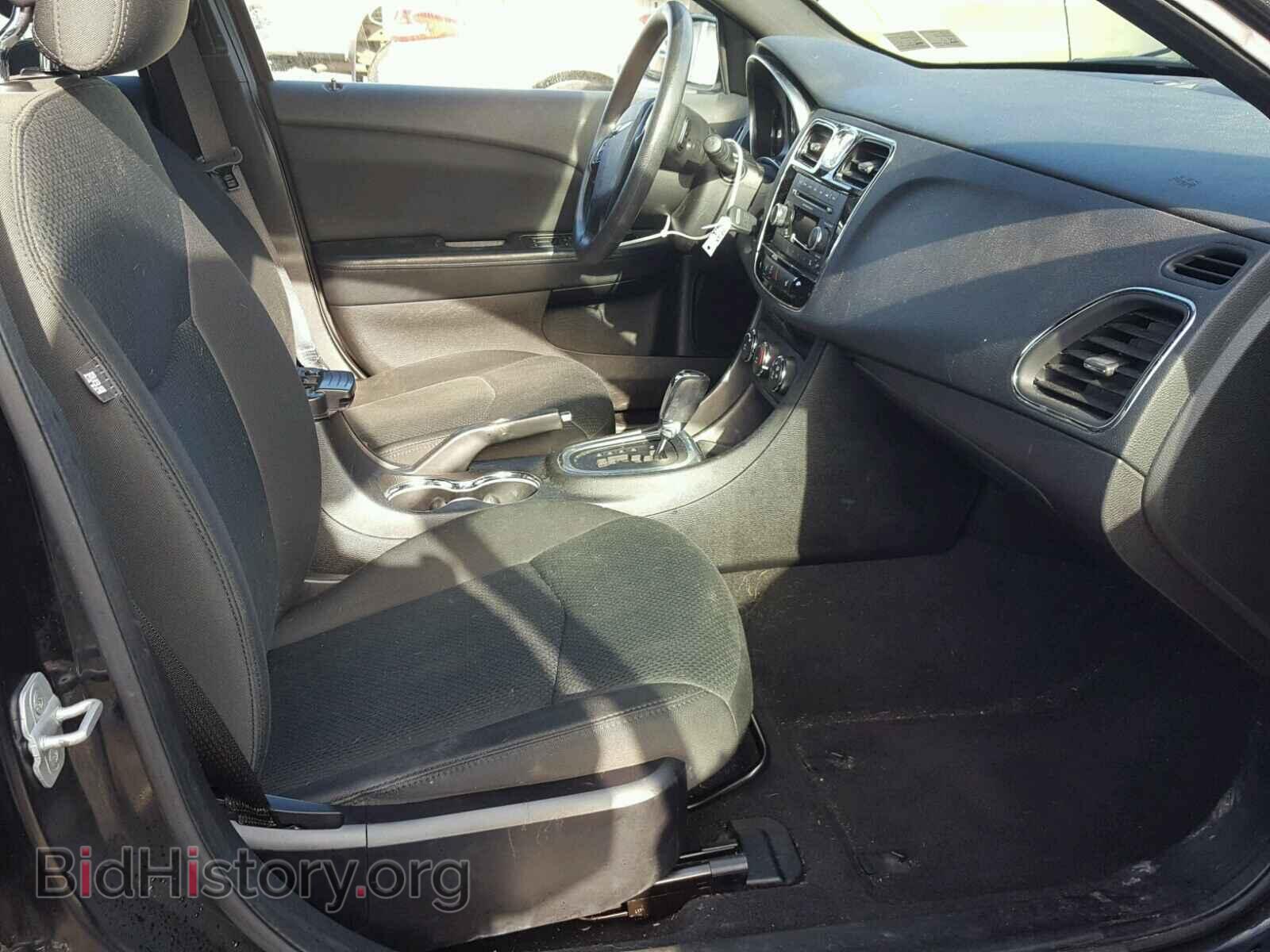 2012 CHRYSLER 200 - VIN: 1C3CCBAG1CN155230 - Фото 5