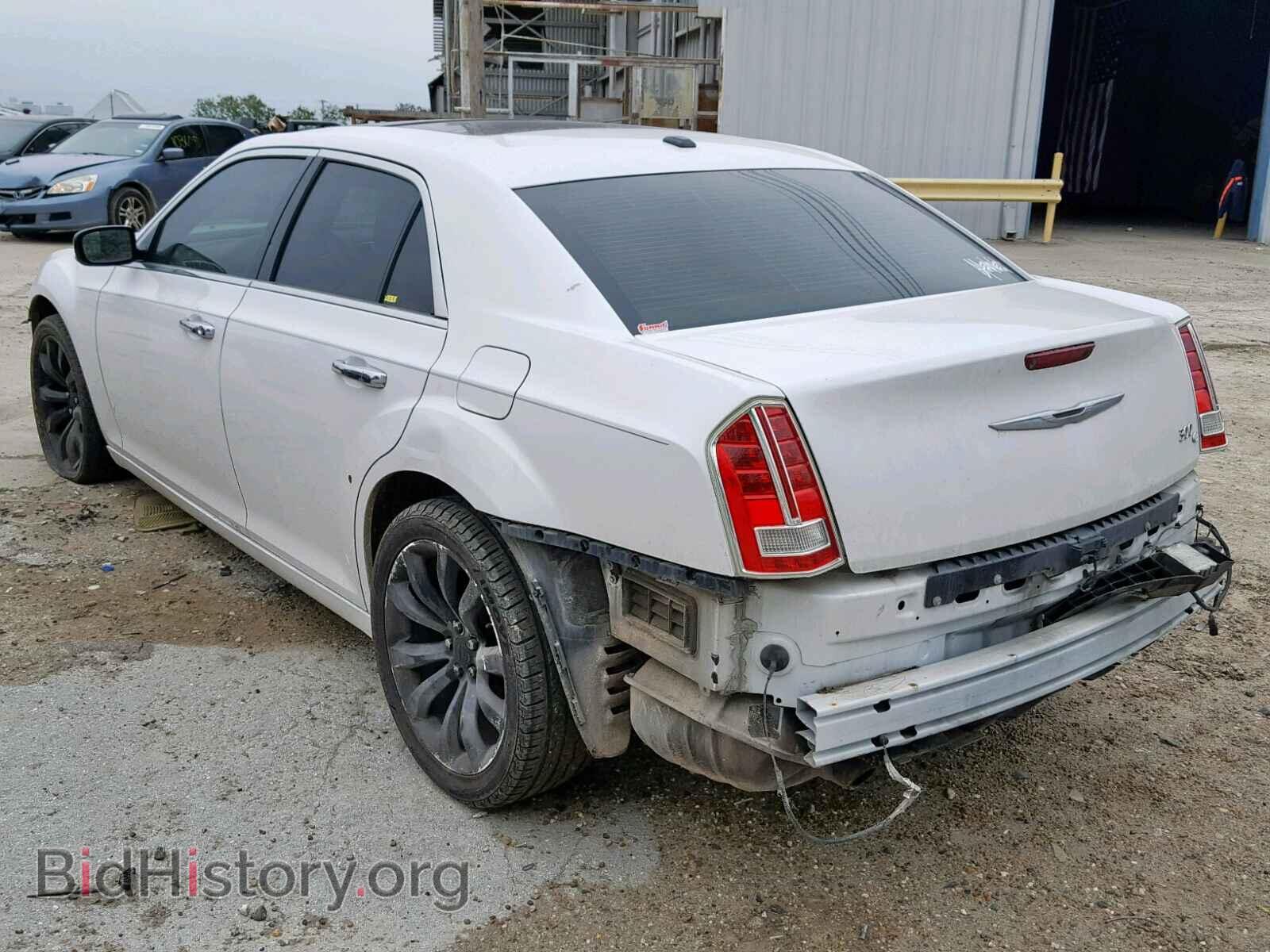 2011 CHRYSLER 300 - VIN: 2C3CA6CT0BH528806 - Фото 3