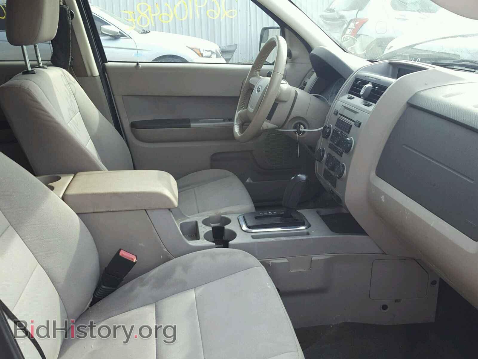 2011 FORD ESCAPE - VIN: 1FMCU9D72BKC11751 - Photo 5