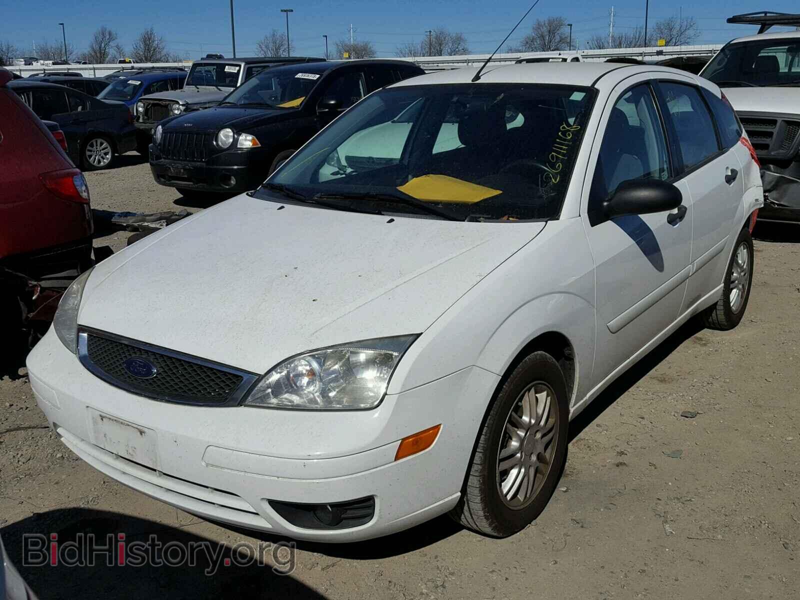 2007 FORD FOCUS - VIN: 1FAHP37N07W113851 - Фото 2