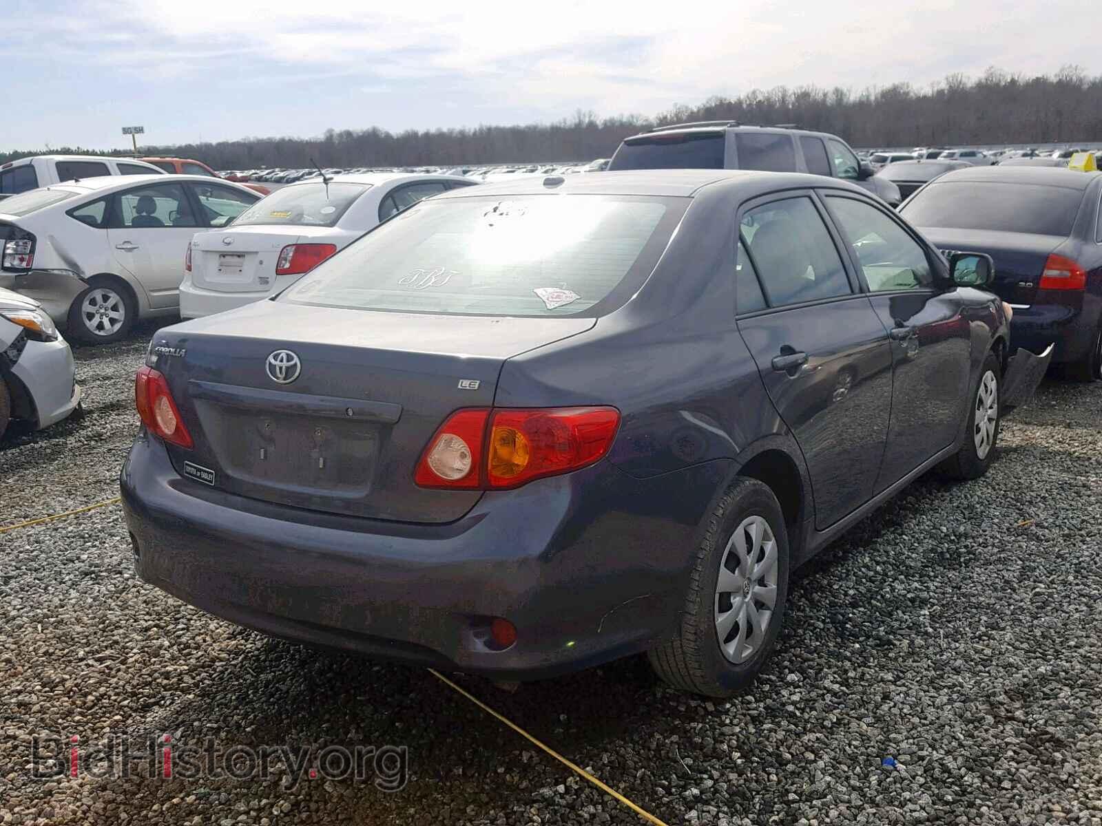 2010 TOYOTA COROLLA BA - VIN: 1NXBU4EEXAZ330761 - Фото 3