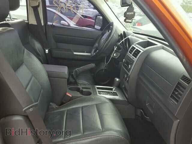 2011 DODGE NITRO - VIN: 1D4PT7GX7BW590024 - Photo 5