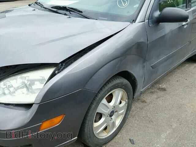 2005 FORD FOCUS - VIN: 1FAHP38Z35W168938 - Фото 10